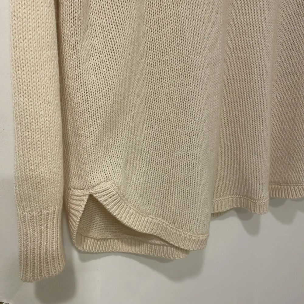360 Cashmere cream sweater size medium - Picture 4 of 12